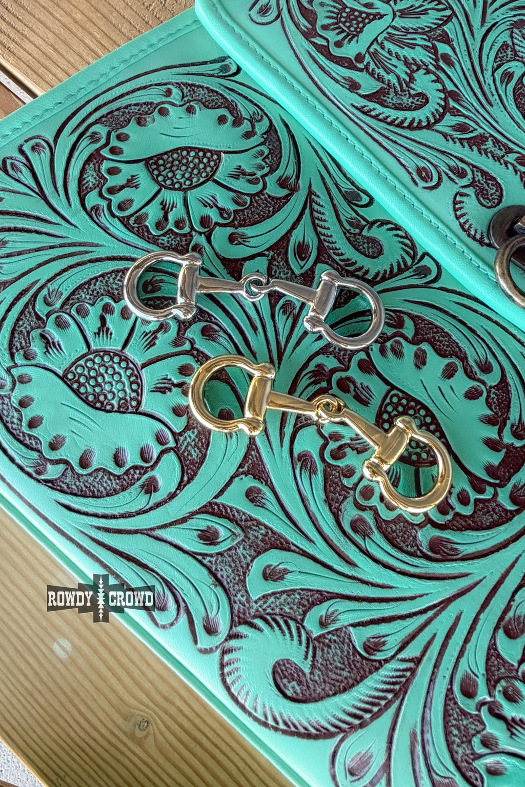 Snazzy Snaffle Scarf Slide - The Caffeine Cowboy